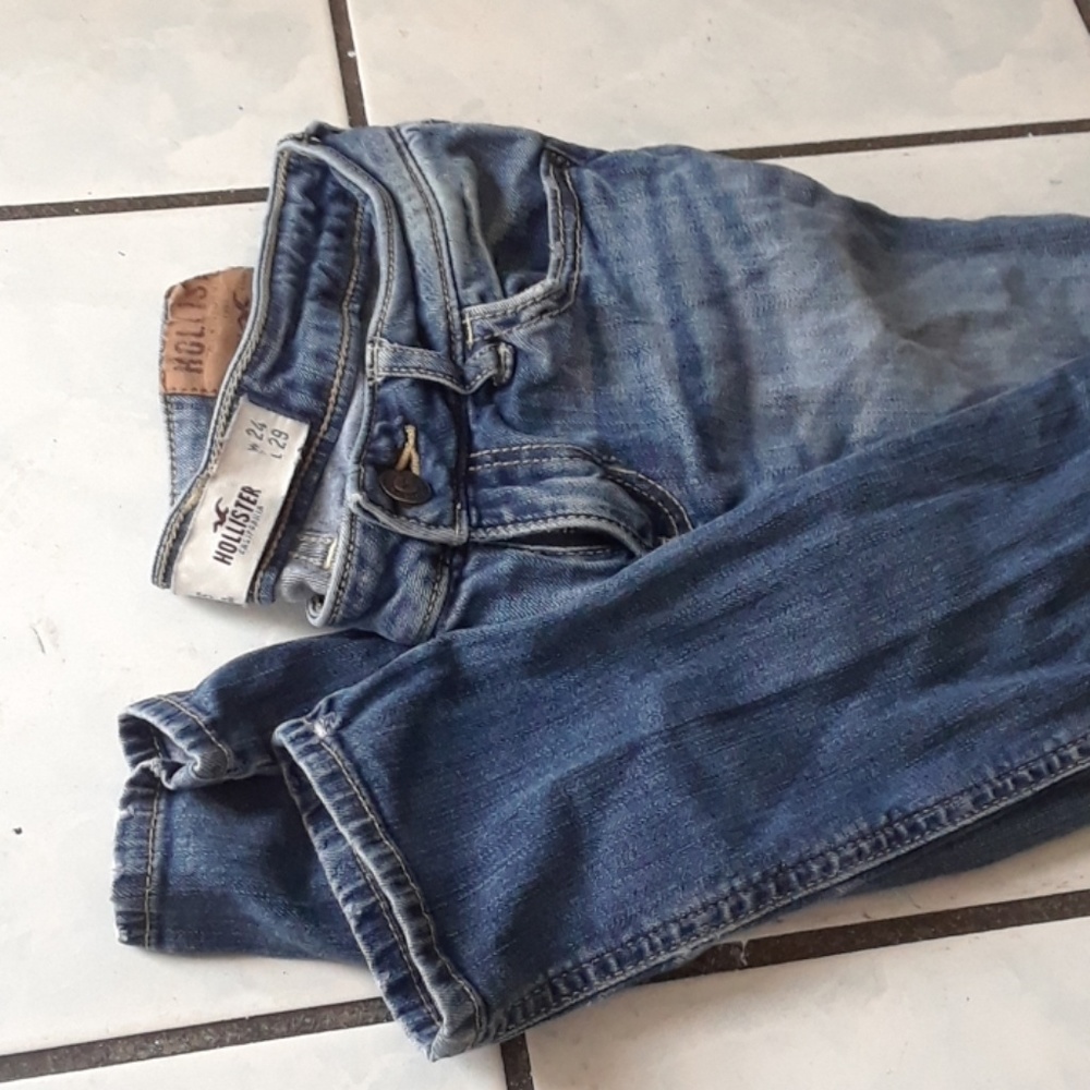 Hollister jeans
